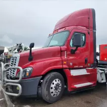 Side Fairing Freightliner Cascadia 125 Holst Truck Parts