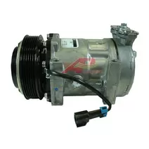 Air Conditioner Compressor Freightliner CASCADIA