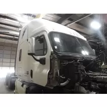 Cab Clip FREIGHTLINER CASCADIA