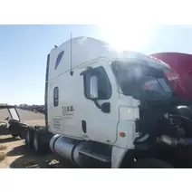 Cab Clip FREIGHTLINER CASCADIA