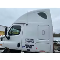 Cab FREIGHTLINER CASCADIA Boots &amp; Hanks Of Pennsylvania