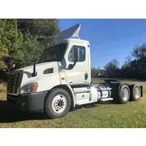 Complete Vehicle FREIGHTLINER CASCADIA