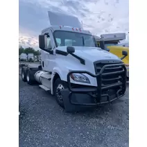 Complete Vehicle FREIGHTLINER CASCADIA