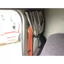 Interior-Curtains Freightliner Cascadia