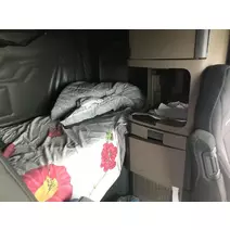 Sleeper-Cabinets Freightliner Cascadia