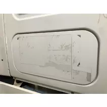 Sleeper-Door Freightliner Cascadia