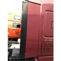 Sleeper-Fairing Freightliner Cascadia