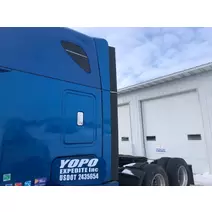 Sleeper-Fairing Freightliner Cascadia