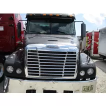Hood FREIGHTLINER CENTURY 120 LKQ Heavy Truck - Tampa