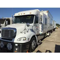 WHOLE TRUCK FOR PARTS FREIGHTLINER COLUMBIA 112