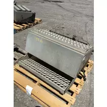 BATTERY BOX FREIGHTLINER COLUMBIA 120