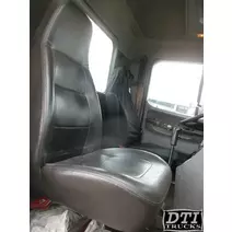Seat, Front FREIGHTLINER COLUMBIA 120 DTI Trucks