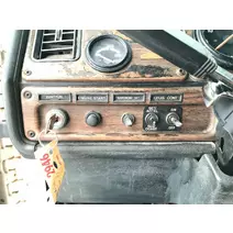 Dash Panel Freightliner FLD112