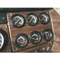 Dash Panel Freightliner FLD112