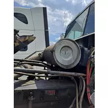 AIR CLEANER FREIGHTLINER FLD120