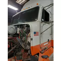 CAB FREIGHTLINER FLD120