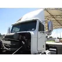 Cab FREIGHTLINER FLD120 LKQ Heavy Truck - Tampa