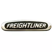 Hood Emblem Freightliner FLD120