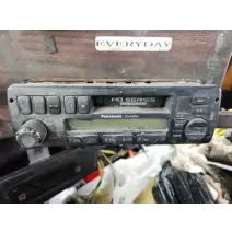 Radio Freightliner FLD120 Complete Recycling