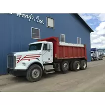 Truck Freightliner FLD120SD