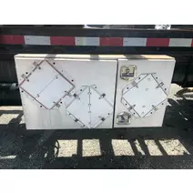 Accessory Tool Box FREIGHTLINER M2 106