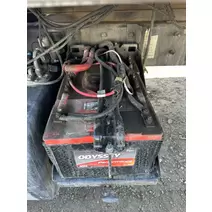 Battery Box FREIGHTLINER M2 106 DTI Trucks