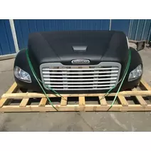 Hood Freightliner M2 106