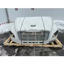 Hood FREIGHTLINER M2 106