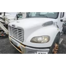 Hood Freightliner M2 106 Complete Recycling