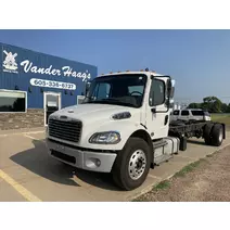 Complete Vehicle FREIGHTLINER M2-106 Vander Haags Inc Sf