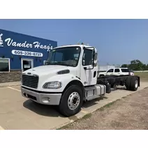 Complete Vehicle FREIGHTLINER M2-106 Vander Haags Inc Sf