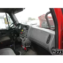 Cab FREIGHTLINER M2 112 DTI Trucks