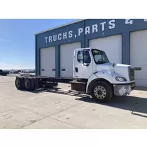 Truck Freightliner M2-112