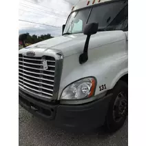 Hood Freightliner cascadia 125 River City Truck Parts Inc.