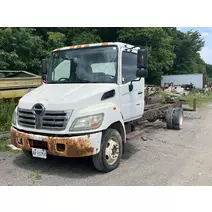 Complete Vehicle HINO 185 2679707 Ontario Inc