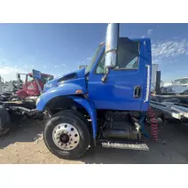 Cab INTERNATIONAL 4400 DTI Trucks