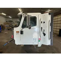 Cab INTERNATIONAL L9427 Hatch Trucking & Salvage Parts LLC