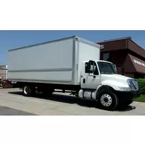 Complete Vehicle INTERNATIONAL 4300