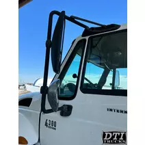 Door Glass, Front INTERNATIONAL 4300 DTI Trucks