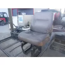 Seat, Front INTERNATIONAL 4700 / 4900 / 8100 / 8200