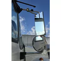 Side-View-Mirror International 7400