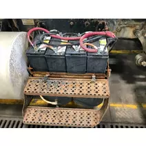 Battery Box INTERNATIONAL 8600
