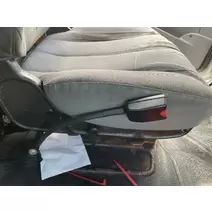 Seat Belt INTERNATIONAL 8600