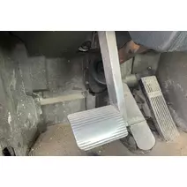 Brake/Clutch Pedal Box INTERNATIONAL 9100