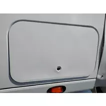 DOOR, COMPARTMENT INTERNATIONAL PROSTAR 113