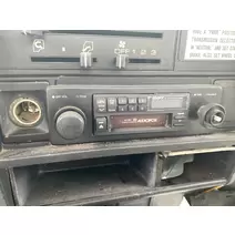 Radio Isuzu Nrr