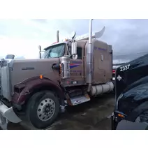 Hood KENWORTH W900B HIGH MOUNTAIN HORSEPOWER