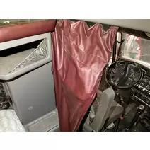 Interior-Curtains Kenworth T660