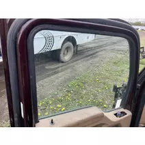 Door Glass, Front Kenworth T680