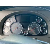 Instrument-Cluster Kenworth T680